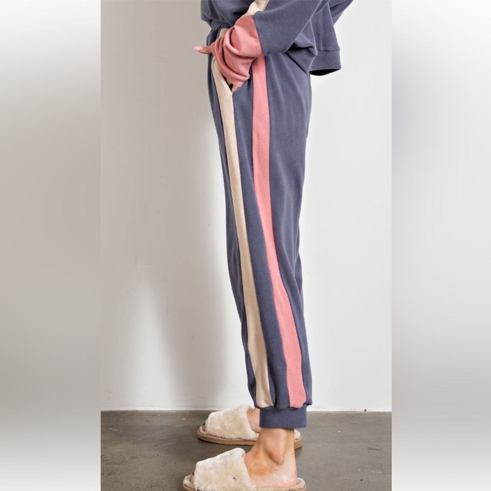 Easel Blue and Pink Striped Pants